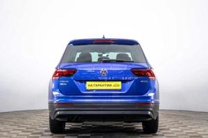 Внедорожник Volkswagen Tiguan 2018 года, 2259000 рублей, Пермь