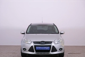 Хетчбэк Ford Focus 2012 года, 829000 рублей, Омск