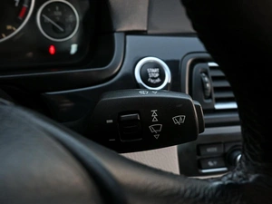 Седан BMW 5 серия 2013 года, 1499000 рублей, Волгоград