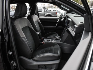 Пикап Volkswagen Amarok 2023 года, 8425000 рублей, Краснодар