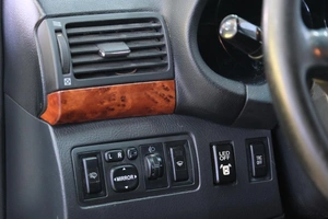 Седан Toyota Avensis 2004 года, 769000 рублей, Омск