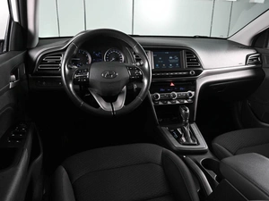 Седан Hyundai Elantra 2020 года, 1815000 рублей, Ростов-на-Дону