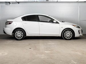 Седан Mazda 3 2010 года, 935000 рублей, Ставрополь