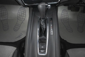 Внедорожник Honda Vezel 2015 года, 1599000 рублей, Кемерово