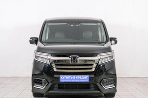Минивэн Honda Stepwgn Spada 2019 года, 2299000 рублей, Красноярск