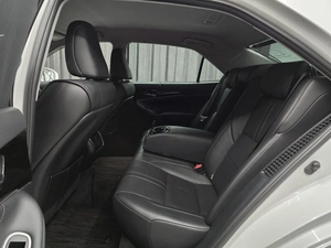 Седан Toyota Crown 2015 года, 2625000 рублей, Красноярск