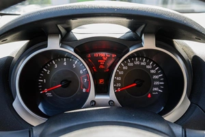 Внедорожник Nissan Juke 2017 года, 1489000 рублей, Ульяновск