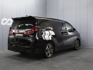 Минивэн Toyota Alphard 2019 года, 5999000 рублей, Омск