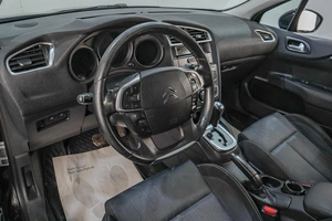 Хетчбэк Citroen C4 2011 года, 689000 рублей, Челябинск