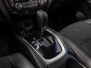 Внедорожник Nissan X-Trail 2015 года, 1780000 рублей, Краснодар