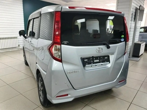 Минивэн Toyota Roomy 2018 года, 999000 рублей, Ачинск