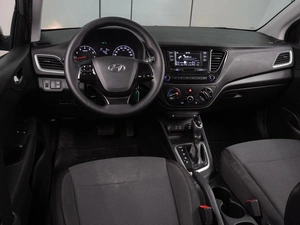 Седан Hyundai Solaris 2017 года, 1099000 рублей, Воронеж