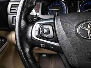 Седан Toyota Camry 2015 года, 1889000 рублей, Кирилловка