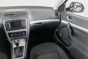 Лифтбек Skoda Octavia 2012 года, 959000 рублей, Пермь