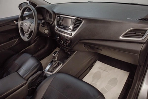 Седан Hyundai Solaris 2018 года, 819000 рублей, Челябинск