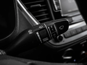 Седан Hyundai Solaris 2018 года, 1354000 рублей, Кирилловка