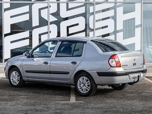 Седан Renault Symbol 2005 года, 370000 рублей, Краснодар