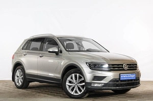 Внедорожник Volkswagen Tiguan 2017 года, 2259000 рублей, Тюмень