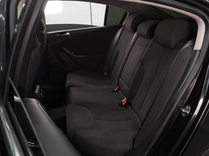 Седан Volkswagen Passat 2010 года, 799000 рублей, Воронеж