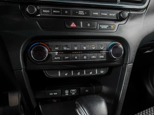 Хетчбэк Kia Ceed 2018 года, 1539000 рублей, Воронеж
