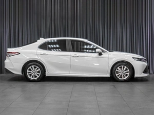 Седан Toyota Camry 2019 года, 2139000 рублей, Тюмень