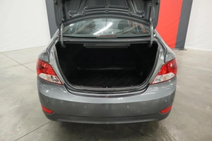 Седан Hyundai Solaris 2012 года, 1085000 рублей, Курск