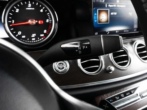 Седан Mercedes-benz E-класс 2019 года, 2729000 рублей, Тюмень