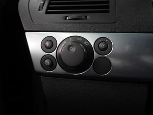 Хетчбэк Opel Astra 2011 года, 639000 рублей, Воронеж