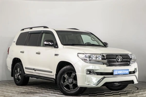 Внедорожник Toyota Land Cruiser 2012 года, 3339000 рублей, Пермь