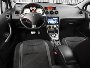 Седан Peugeot 408 2013 года, 709000 рублей, Ставрополь