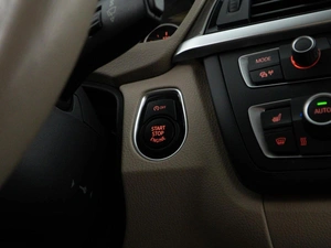 Седан BMW 3 серия 2013 года, 1823444 рублей, Москва