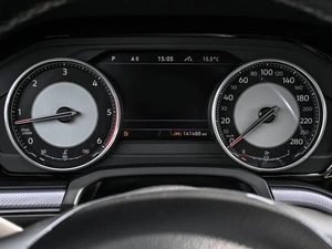 Внедорожник Volkswagen Touareg 2019 года, 4899000 рублей, Кирилловка