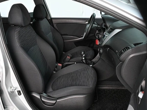 Седан Hyundai Solaris 2016 года, 1059000 рублей, Аксай