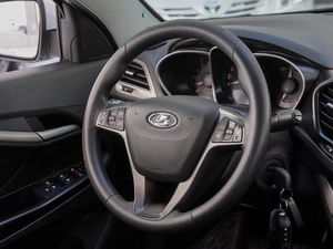 Седан ВАЗ (LADA) Vesta 2017 года, 1010000 рублей, Волгоград