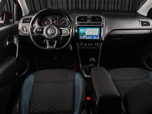 Седан Volkswagen Polo 2019 года, 1130000 рублей, Тюмень