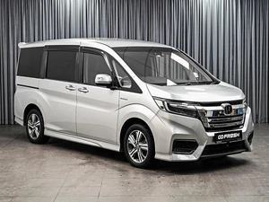 Минивэн Honda Stepwgn Spada 2018 года, 2597000 рублей, Ставрополь