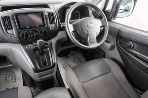 Минивэн Nissan NV200 2016 года, 1249000 рублей, Красноярск