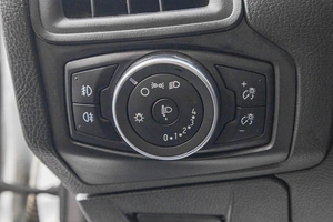 Хетчбэк Ford Focus 2018 года, 989000 рублей, Барнаул