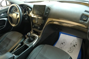 Седан Opel Insignia 2013 года, 1049000 рублей, Омск