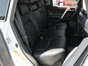 Внедорожник Toyota Land Cruiser Prado 2012 года, 2860000 рублей, Волгоград