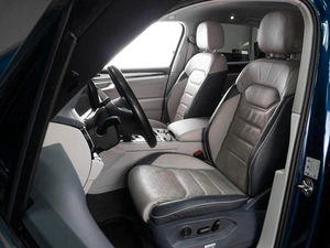 Внедорожник Volkswagen Touareg 2019 года, 5999000 рублей, Тюмень