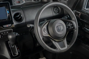 Хетчбэк Honda N-BOX 2017 года, 1069000 рублей, Тюмень