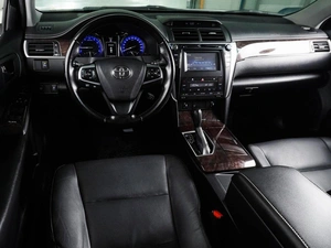 Седан Toyota Camry 2017 года, 2199000 рублей, Воронеж