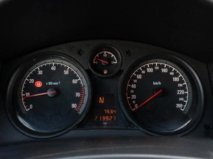 Хетчбэк Opel Astra 2004 года, 345000 рублей, Краснодар