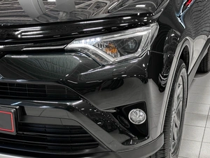 Внедорожник Toyota RAV4 2016 года, 2487000 рублей, Красноярск