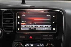 Внедорожник Mitsubishi Outlander 2018 года, 1869000 рублей, Петрозаводск