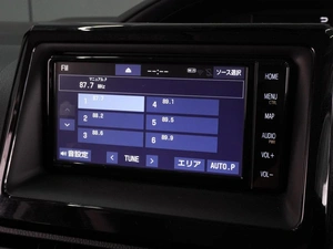Минивэн Toyota Voxy 2020 года, 3339000 рублей, Воронеж