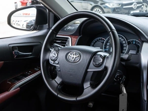 Седан Toyota Camry 2013 года, 1670000 рублей, Волгоград