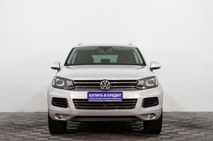 Внедорожник Volkswagen Touareg 2012 года, 2139000 рублей, Сургут