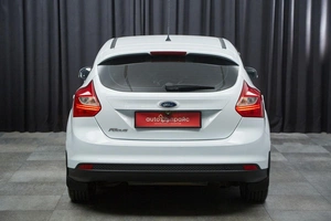 Хетчбэк Ford Focus 2013 года, 799000 рублей, Красноярск